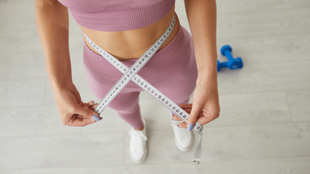 Abdominal fat: the ideal sport for a flat stomach without effort, according to an expert coach.